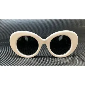 Burberry | Accessories | Burberry White Gold B Womens  display picture 1
